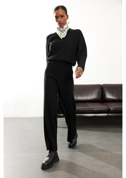 Siyah Triko Pantolon R0076 modelleri