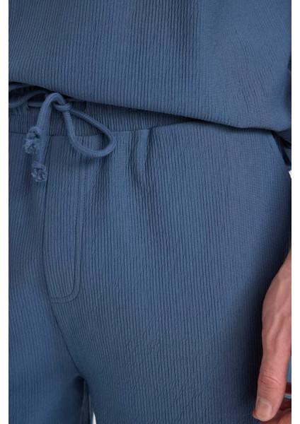 Regular Fit Düz Paça Şort D9493AX25SM indirimleri