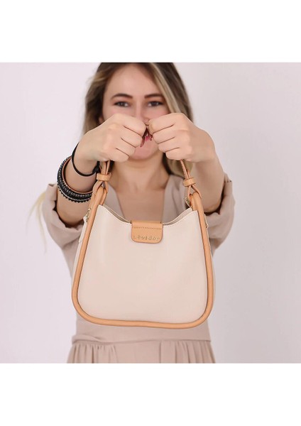930062 Bej Kadın El & Omuz Çantası