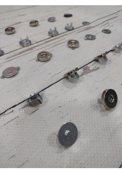 Metal Geçirmeli Çanta Mıknatısı Çıtçıt 2cm (10 Adet) fiyatları