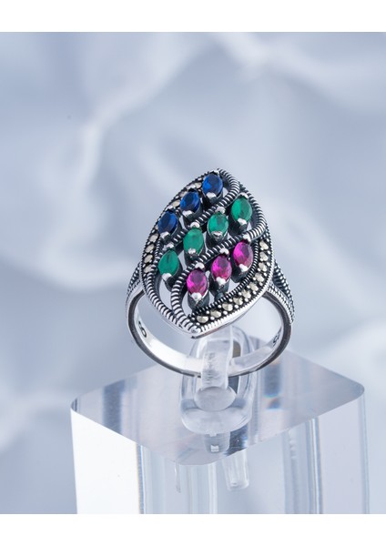 Renkli Doğal Taşlı Özel Tasarım 925 Ayar Gümüş Kadın Yüzük – Canlı ve Zarif Görünüm