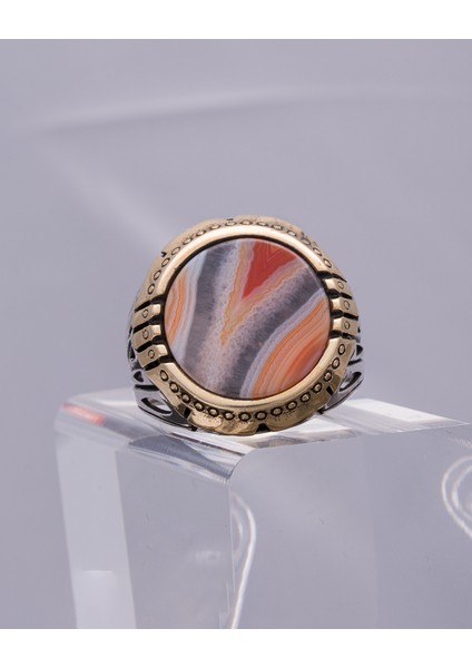 Doğal Desenli Akik Taşlı 925 Ayar Gümüş Erkek Yüzük – Renk Geçişlerinin Eşsiz Zarafeti