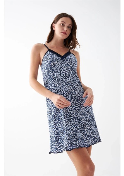 Giyim Kadın Mavi Leopar Desenli Dantel Detaylı Ip Askılı Gecelik fırsatları