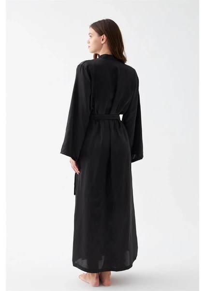 Giyim Kadın Uzun Siyah Saten Sabahlık indirimleri