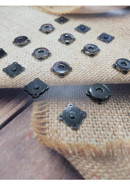 Metal Dikmeli Çanta Mıknatısı Çıtçıt 2cm (8 Adet) fiyatları