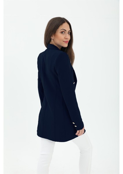 Omuzları Vatkalı Önü Çıtçıtlı Atlas Kumaş Kadın Blazer Ceket - Lacivert fırsatları