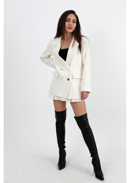 Yakası Püsküllü Düğmeli Tüvit Blazer Ceket - Ekru