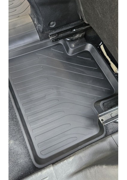 Tourneo Courier Havuzlu Paspas Siyah 2014 2015 2016 2017 2018 2019 2020 2021 2022 2023 indirimleri