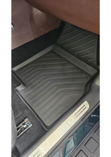 Tiggo 8 Pro Havuzlu Paspas Luxury Excellent Avantgarde 2023 2024 fırsatları