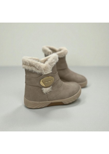 Kız Çocuk Toka Detaylı Kaymaz Taban Bot