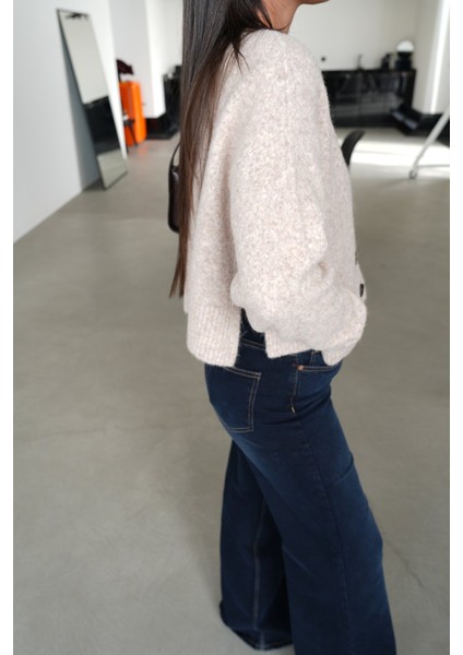 Bisiklet Yaka Yanları Yırtmaçlı Hırka fırsatları