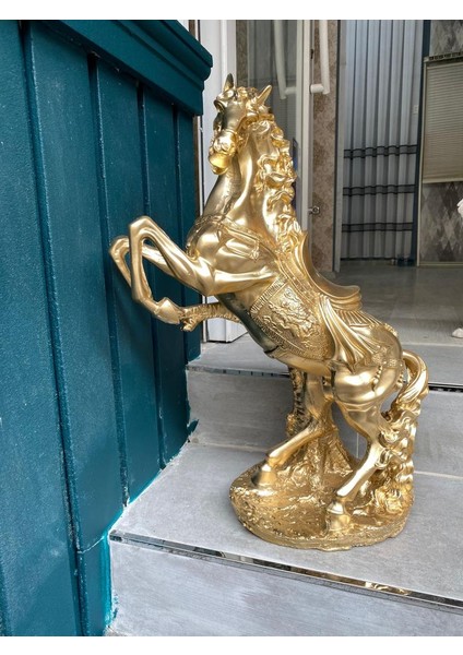 Dekoratif Şahlanan At Biblo Polyester Heykel indirimleri