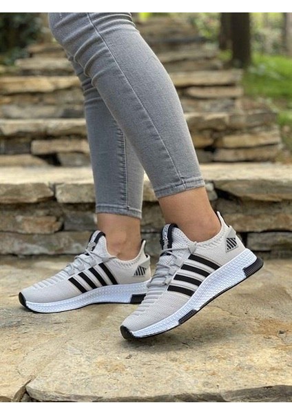 Kadın Günlük Rahat Yumuşak Ekstra Hafif Konforlu Sneaker Esnek Yürüyüş Spor Ayakkabı fırsatları