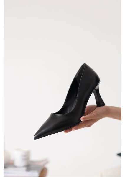 Ardnaxela Kadın Siyah Stiletto fırsatları