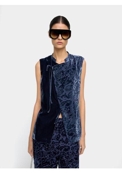 Çapraz Askılı Jakarlı Üst