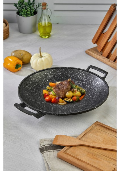 35 cm Döküm Granit Kaplama Saç Tava – Yanmaz Yapışmaz, Dayanıklı, Profesyonel Kullanım