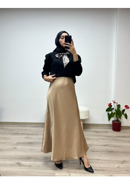 Çam Kesim Lastikli Saten Uzun Etek modelleri