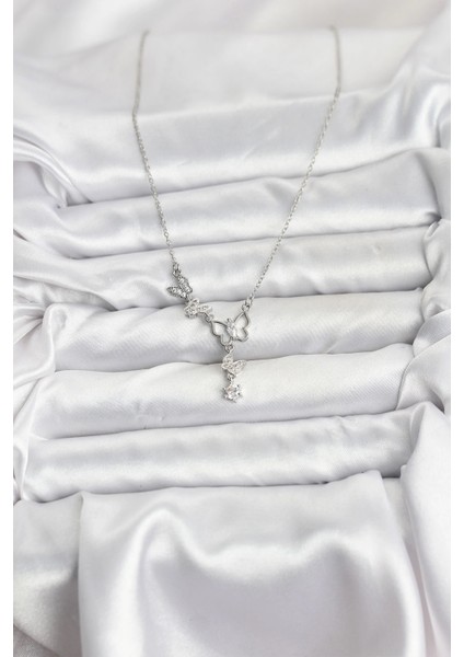 316L Çelik Zincir Gümüş Renk Kelebek Model Kadın Kolye fiyatları