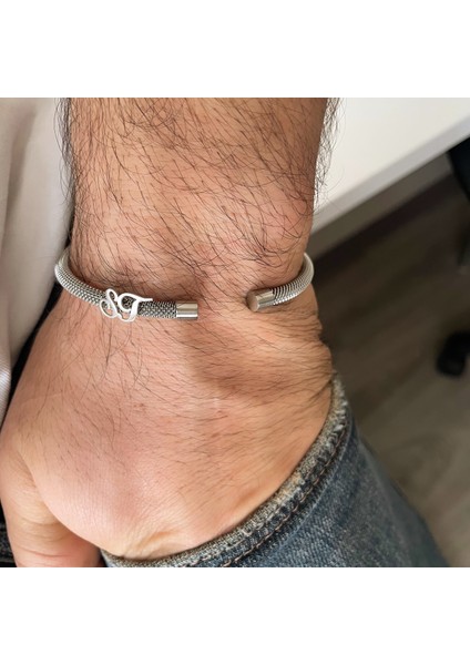 Gümüş Elyazısı Harfli Beyaz Çelik Bileklik