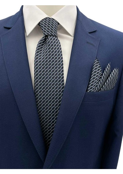 7 cm Lacivert Beyaz Desenli Kravat Mendil Set