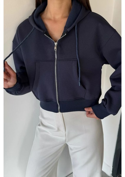 Kadın Kapüşonlu Şardonlu Ön Fermuarlı Crop Top Sweatshirt P-00018833 modelleri