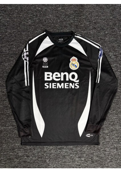 Roberto Carlos 3 Madrid 2006/07 Sezon Nostalji Siyah Uzun Kol Forması fiyatları