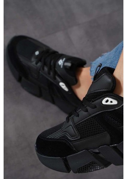 Kadın Ortopedik Tabanlı File Detaylı Sneaker Spor Ayakkabı fiyatları