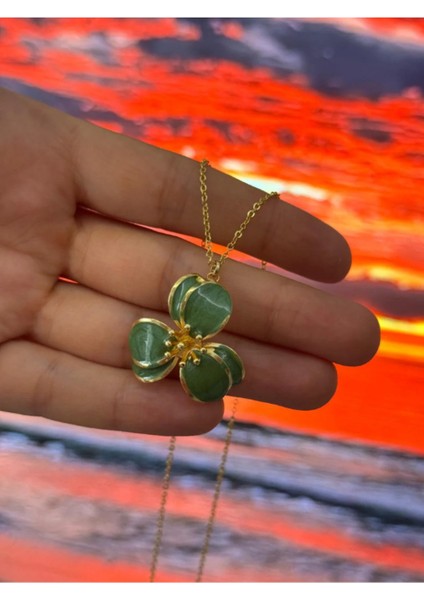 Çiçek Kolye, Zümrüt Yeşili Çelik Kararmaz Kolye fiyatları