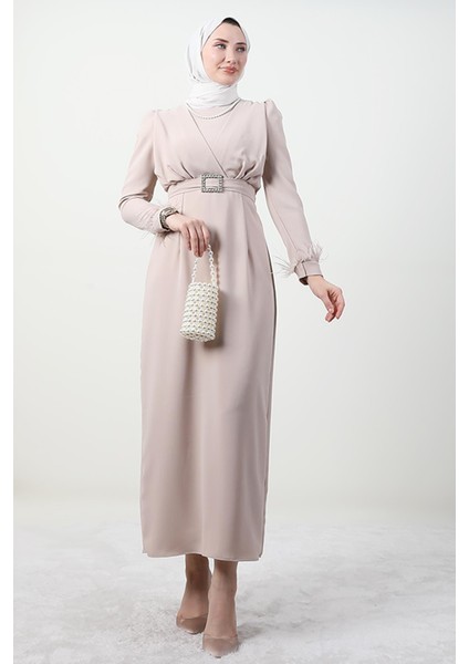 Tüy Detay Tesettür Elbise Açık Pudra fırsatları