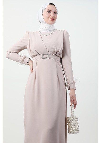 Tüy Detay Tesettür Elbise Açık Pudra indirimleri
