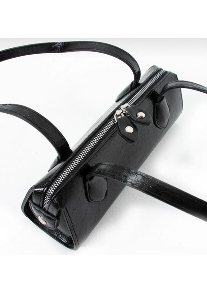 Suni Deri Iki Kollu Dikdörtgen Baget El Çantası Çıtçıt Detaylı modelleri
