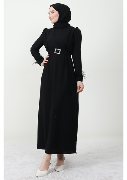 Tüy Detay Tesettür Elbise Siyah