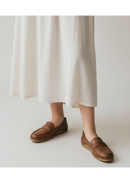 B260700 Iç Dış Hakiki Yumuşak Deri Kadın Taba Renk Makosen Ayakkabı fırsatları