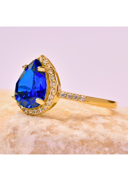 14 Ayar Altın Damla Kesim Mavi Safir Yüzük