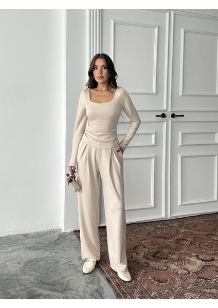 Bej Kare Yaka Büzgülü Modal Takım