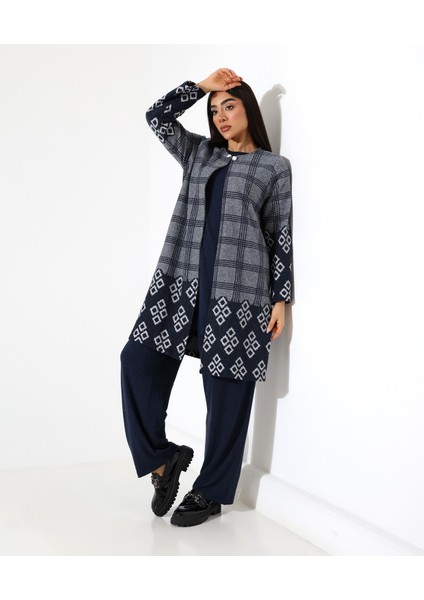 Pamuk Örme Ceketli Üç Parça Takım indirimleri