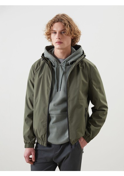 Yeni Sezon Standart Kalıp Kapüşonlu Erkek Yağmurluk