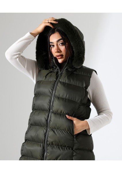 Kürk Detay Kapüşonlu Büyük Beden Şişme Yelek