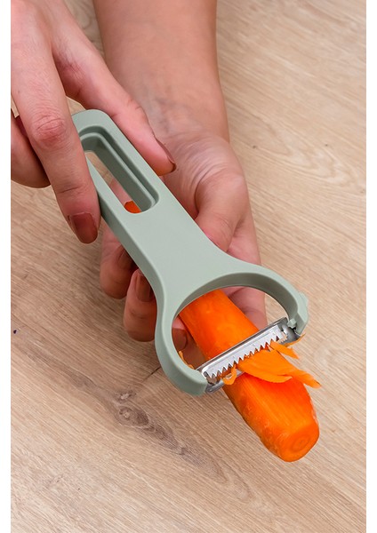 3'lü Birbirine Geçmeli 3 Farklı Kesin Bıçaklı Soyacak Seti