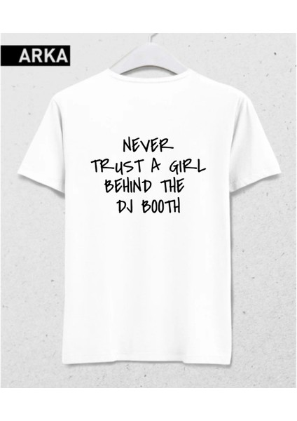 %100 Pamuk | Minimalist Çizgi Tasarım T-Shirt | Premium Kalite