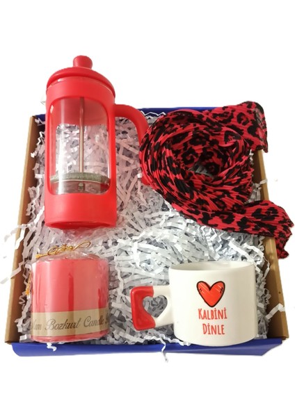 Yılbaşı Özel Hediye Seti, Kalbini Dinle Yazılı Kupa, Fular, French Press, Mum