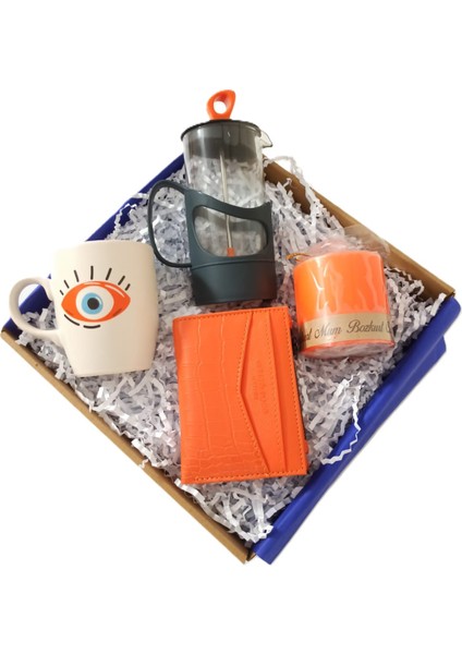 Yılbaşı Özel Hediye Seti, Kupa, Cüzdan, French Press, Mum fiyatları