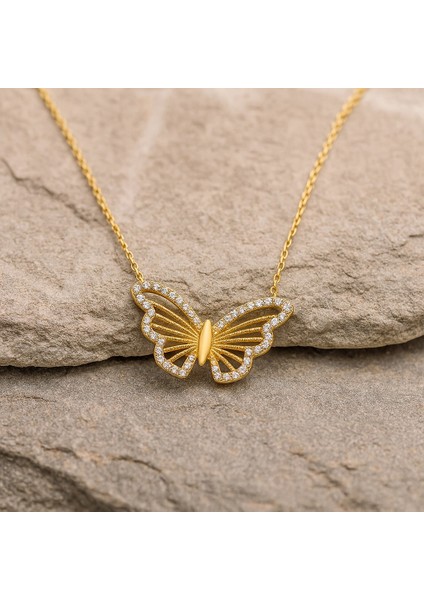 14 Ayar Altın Kelebek Kolye, Zarif Kanatlı ve Şans Simgeli Kolye