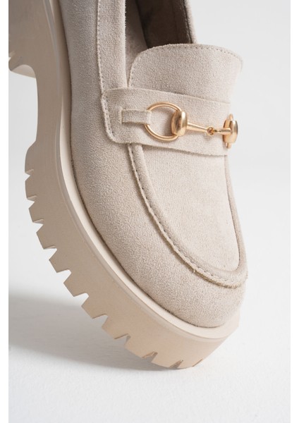 Aral Toka Detaylı Bej Süet Günlük Loafer Ayakkabı fırsatları