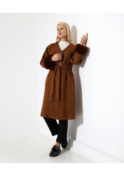 Kürk Detay Düğme Kapama Bol Ceket