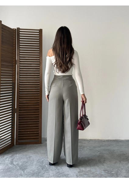 Gri Kemer Detaylı Palazzo Pantolon fırsatları