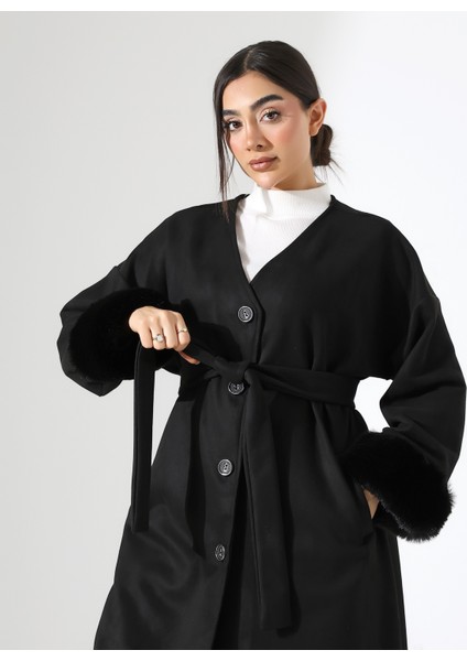 Kürk Detay Düğme Kapama Bol Ceket