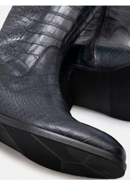 Timsah Desenli Hakiki Kroko Deri El Işçiliği Yandan Fermuarlı Lacivert Çizme