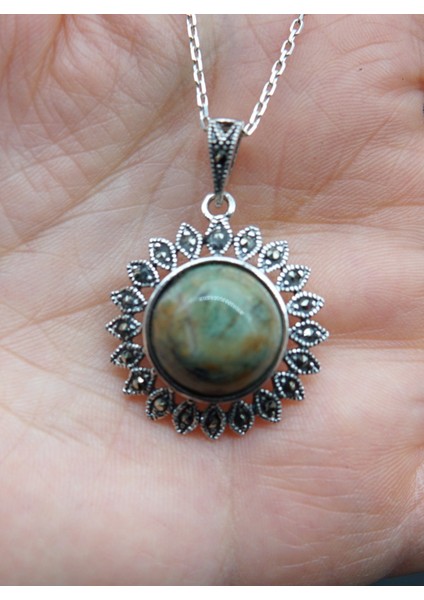 925 Ayar Gümüş Oltu Zümrütü Kadın Kolye SKÜ000147