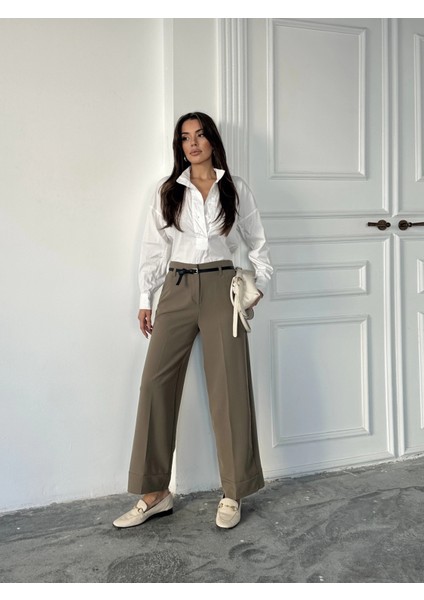 Haki Paça Detaylı Kemerli Pantolon